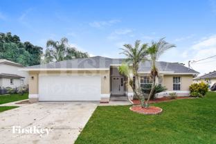 1719 Sandalwood Cir Sw - Photo 1 of 1