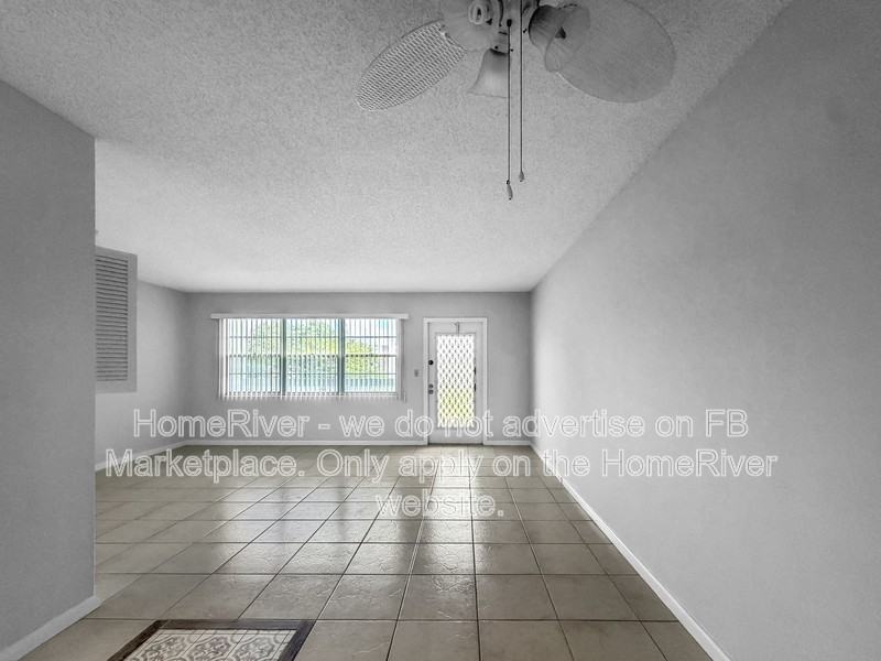 3016 Cambridge A #3016 - Photo 5 of 18