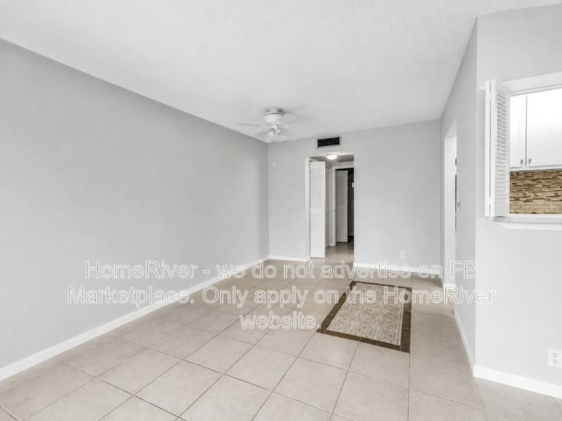 3016 Cambridge A #3016 - Photo 7 of 18