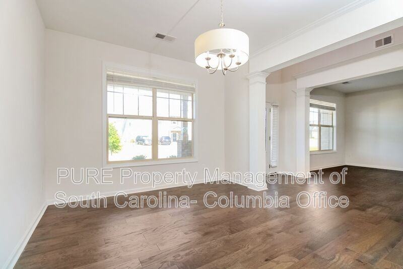 1014 Catskills Way - Photo 3 of 17