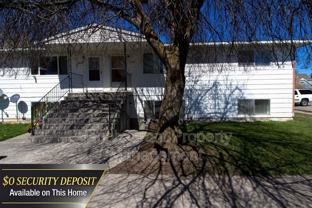 2208 Saint Clair Rd - Photo 1 of 1