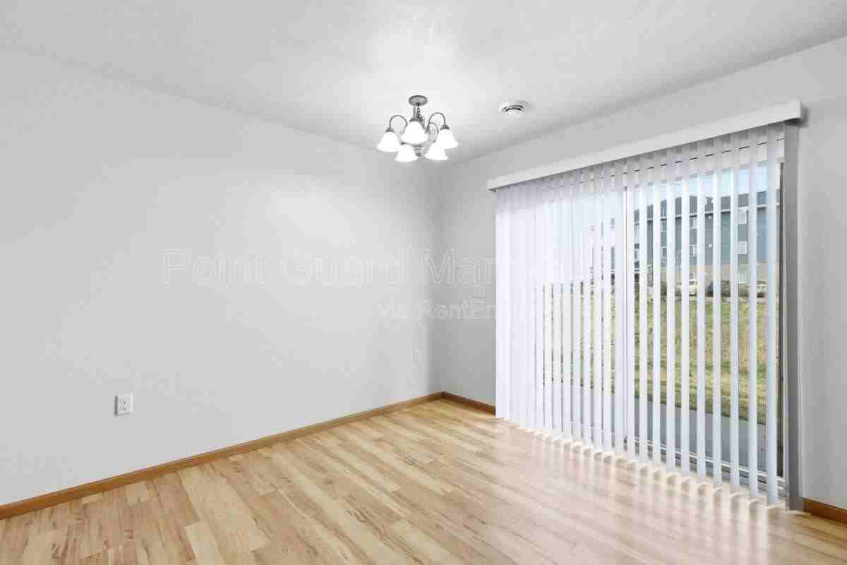 2608 N Career Ave #2608-212 - Photo 6 of 10