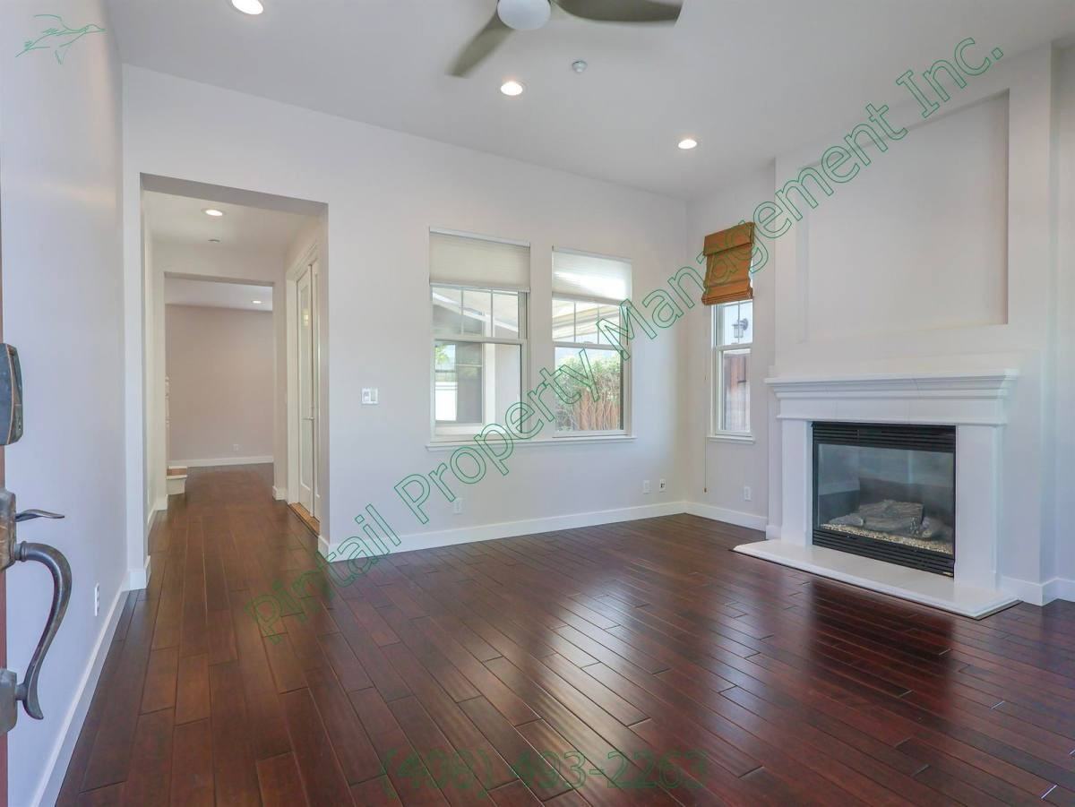 1288 Pistachio Ter - Photo 2 of 10