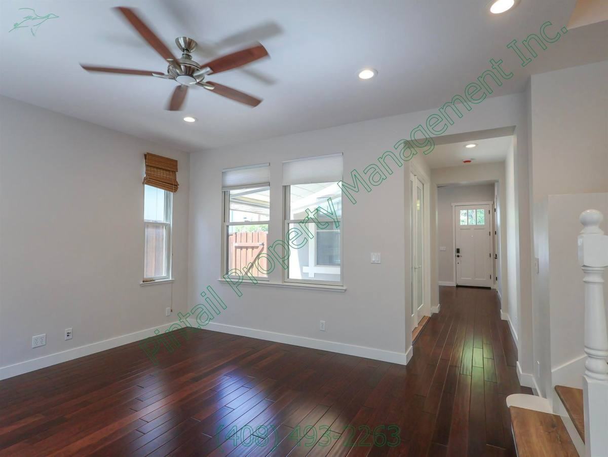 1288 Pistachio Ter - Photo 3 of 10