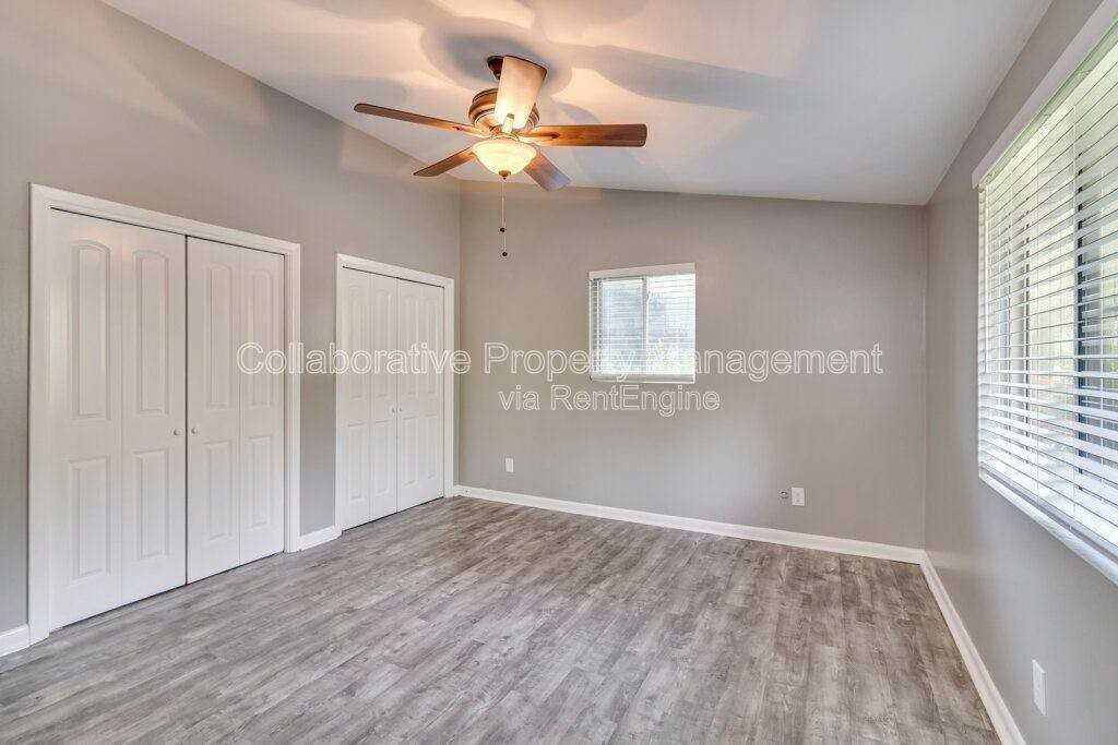 12444 Largo Dr - Photo 5 of 10