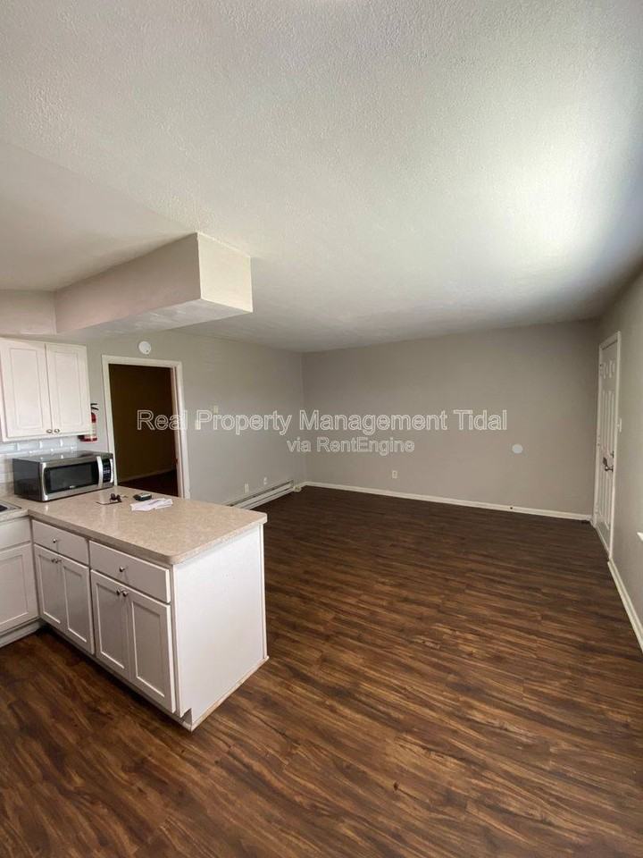 5667 Brickell Rd #14 - Photo 6 of 10