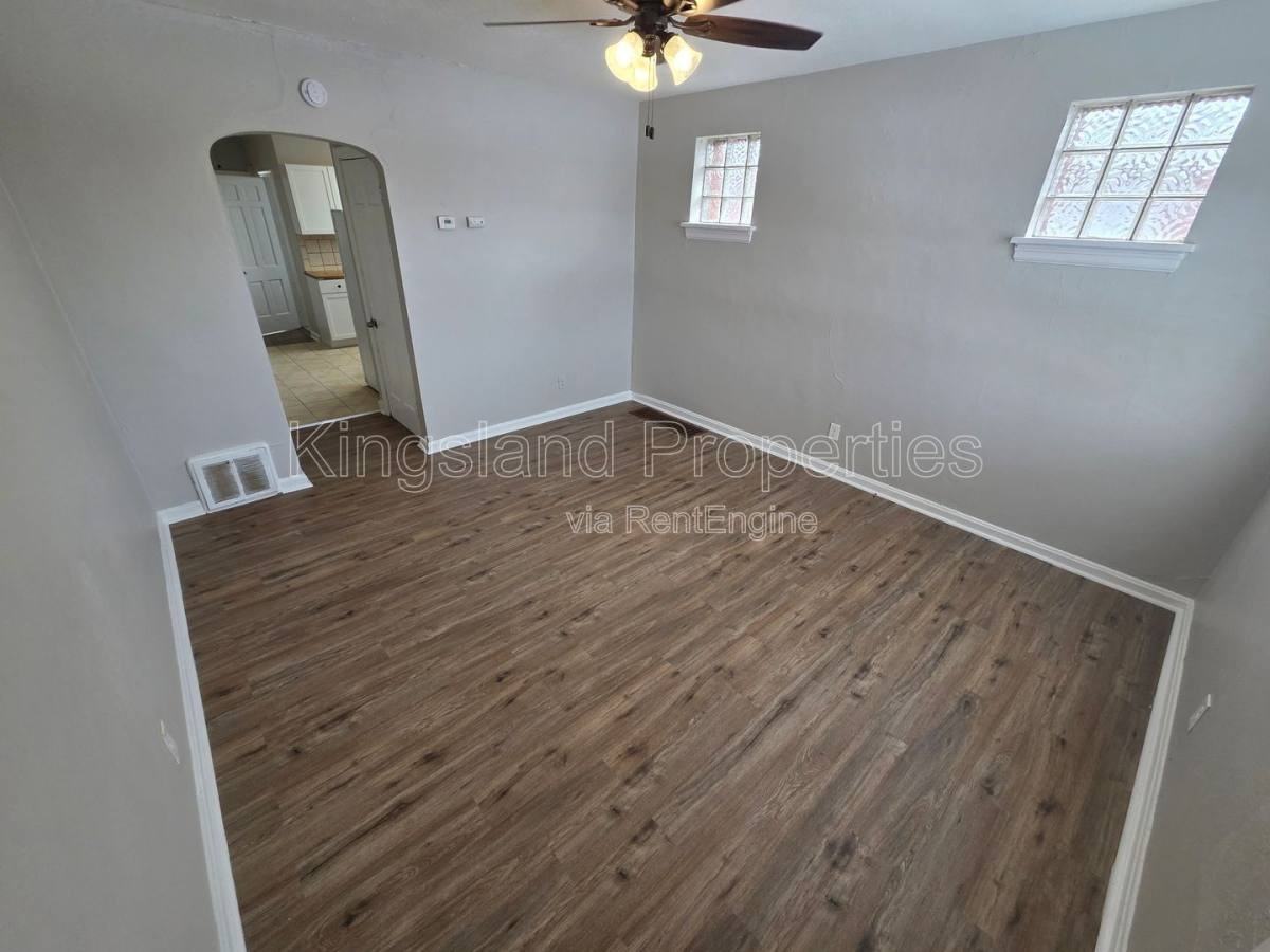 4752 Pennsylvania Ave #4754 - Photo 2 of 10