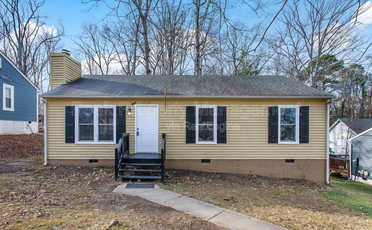 2718 Grantwood Ct - Photo 2 of 10