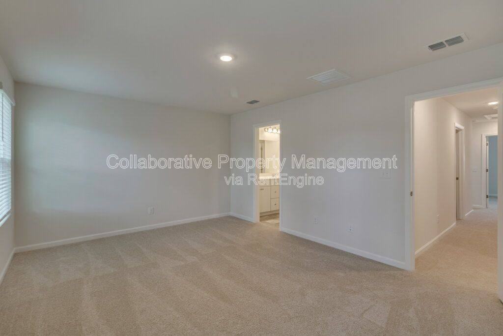 133 Congo Ct - Photo 3 of 10
