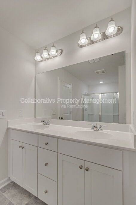 133 Congo Ct - Photo 6 of 10