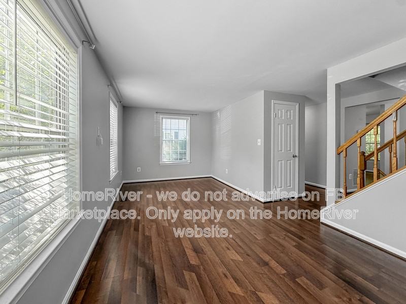 6478 Brickleigh Ct - Photo 2 of 18