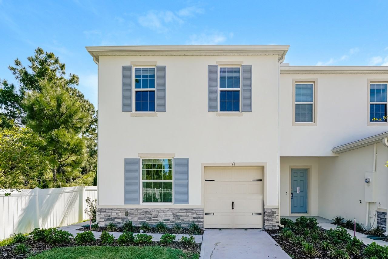 71 East Grande Rd