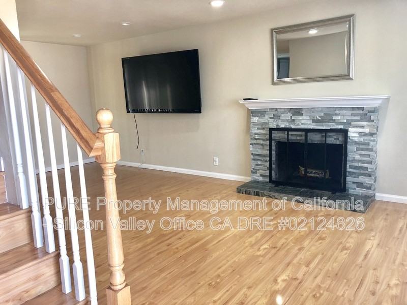 1694 Starlite Dr - Photo 2 of 20