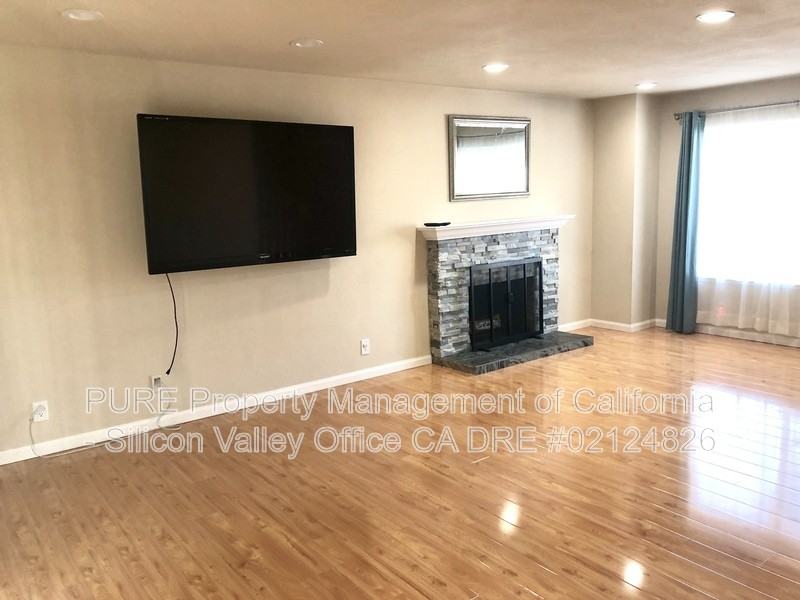 1694 Starlite Dr - Photo 4 of 20