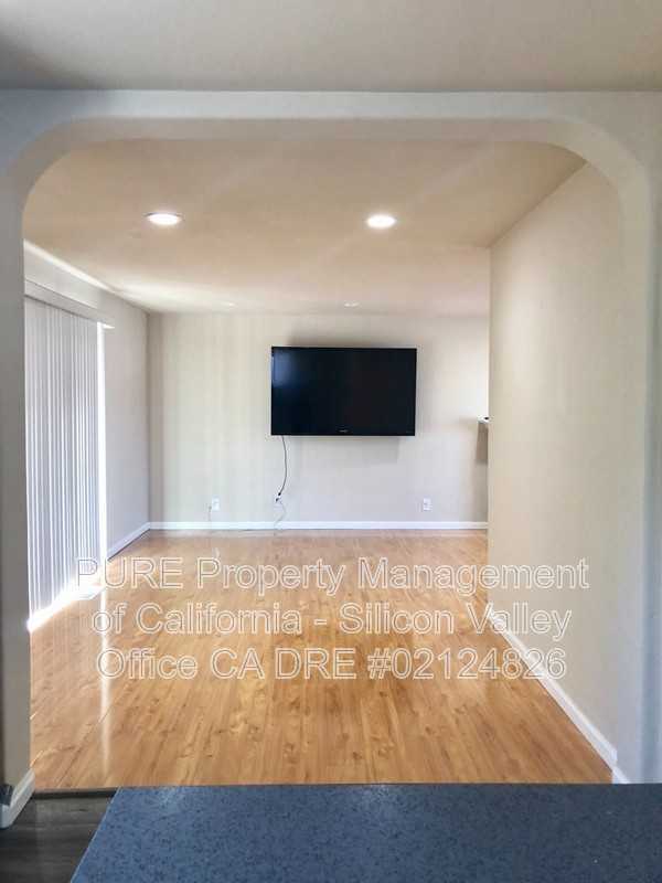 1694 Starlite Dr - Photo 5 of 20