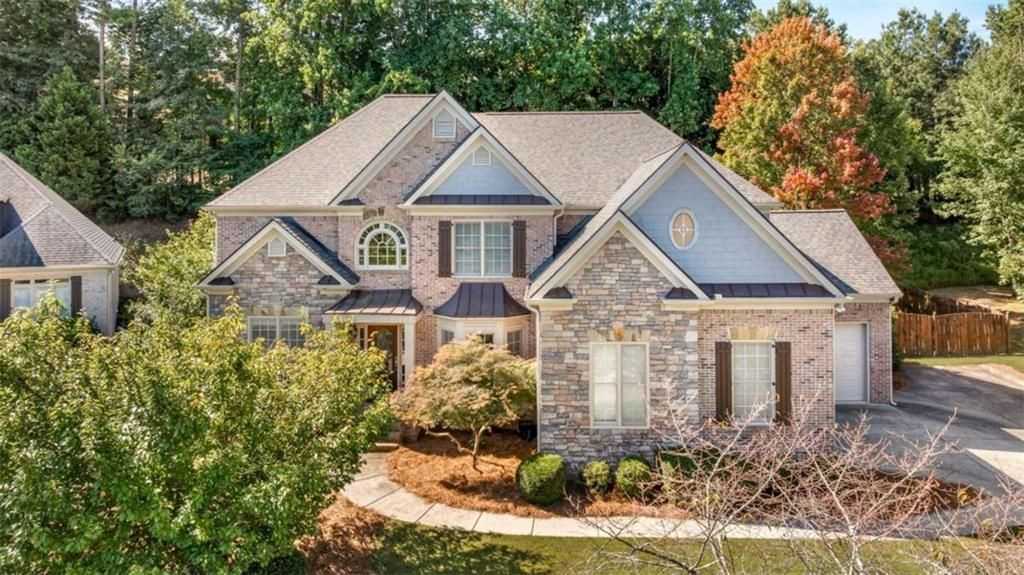 1475 Boomer Cir - Photo 3 of 50