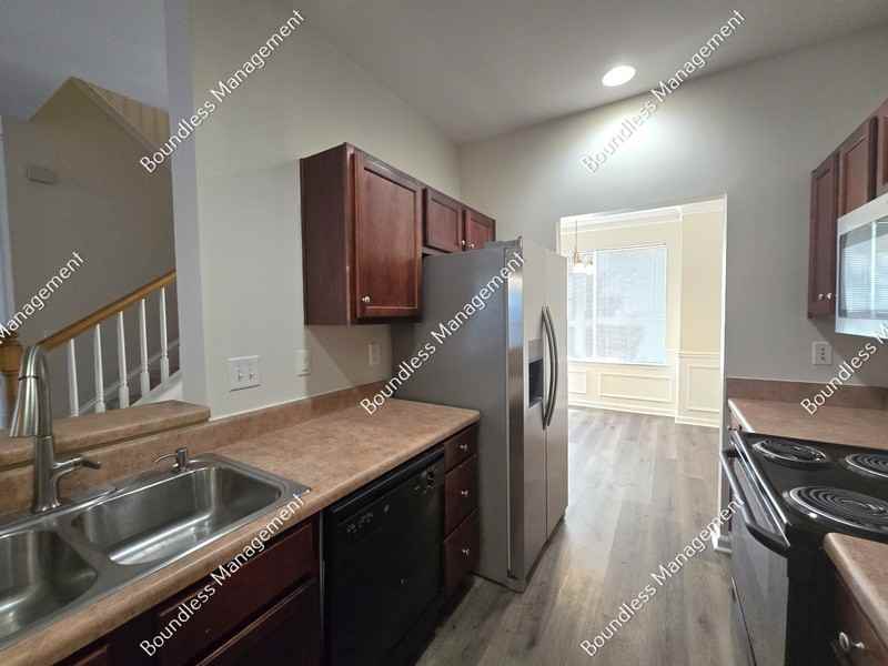 250 Amal Dr Sw #7009 - Photo 4 of 18