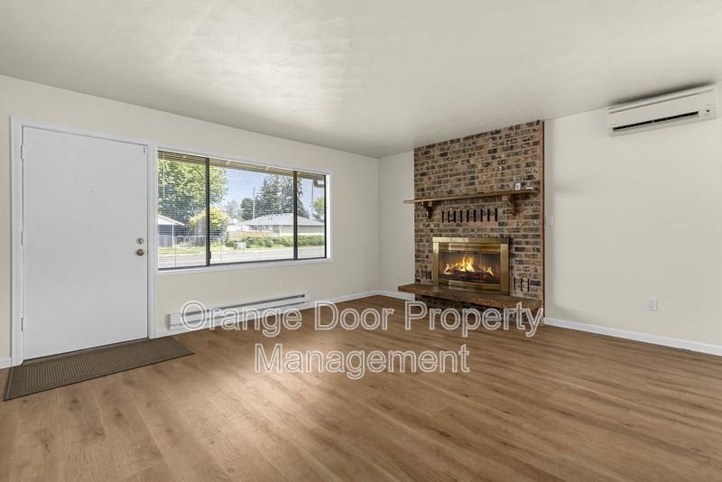 834 S 72nd St - Photo 7 of 46