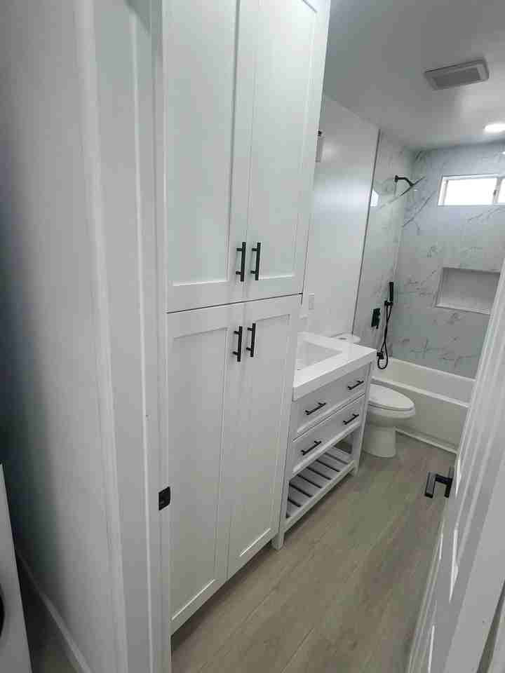 408 Sierra St #2 - Photo 4 of 6