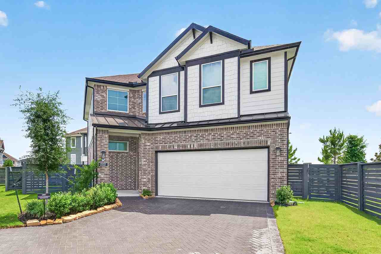 21227 Teal Lovegrass Ln - Photo 4 of 47