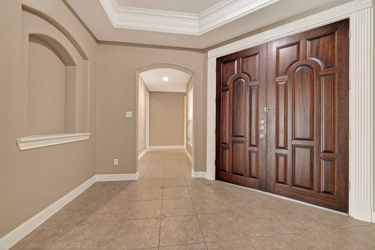 5934 Solar Point Ln - Photo 6 of 50