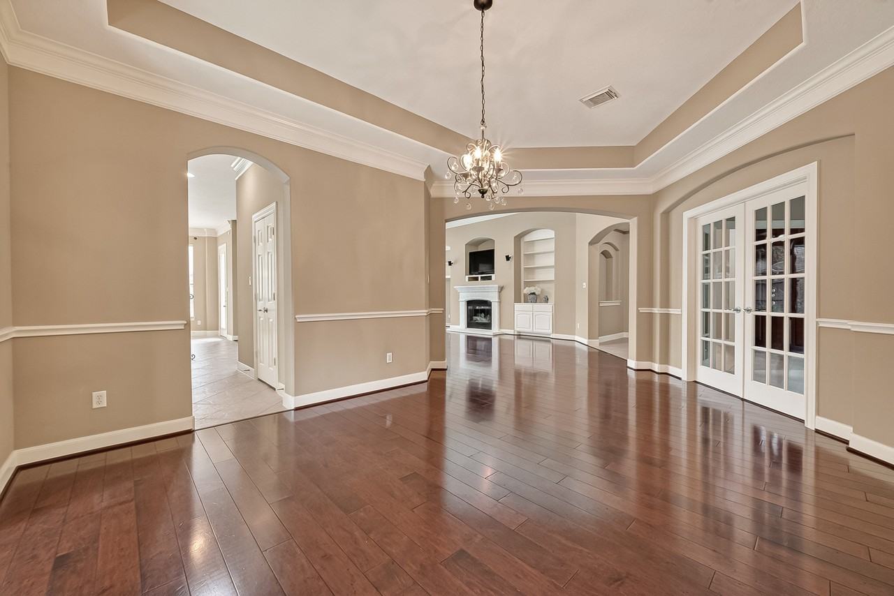5934 Solar Point Ln - Photo 7 of 50