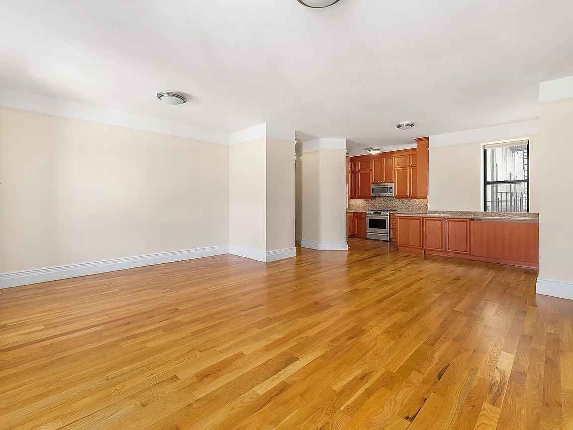 308 W 97th St #61 - Photo 4 of 11