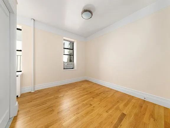 308 W 97th St #61 - Photo 6 of 11