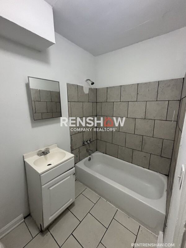 753 Lipford St - Photo 4 of 16