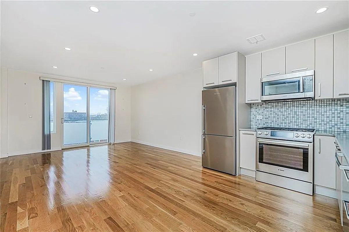 8629 Bay Pkwy #4D - Photo 6 of 13