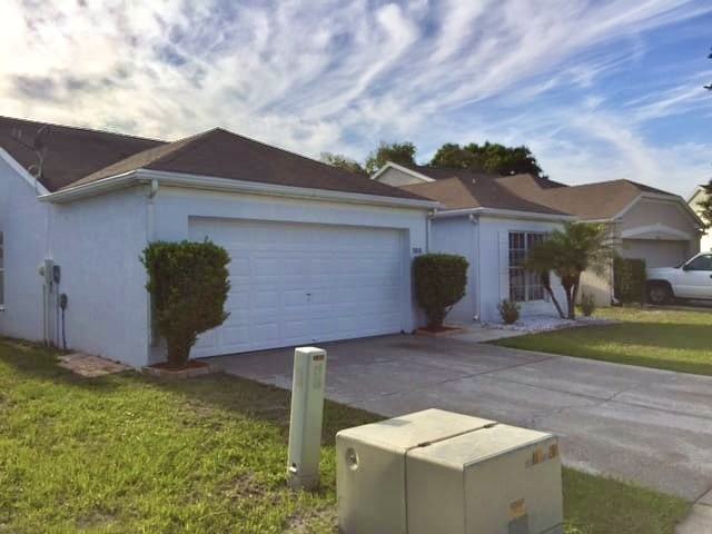 9015 Sheldon Chase Dr - Photo 2 of 22