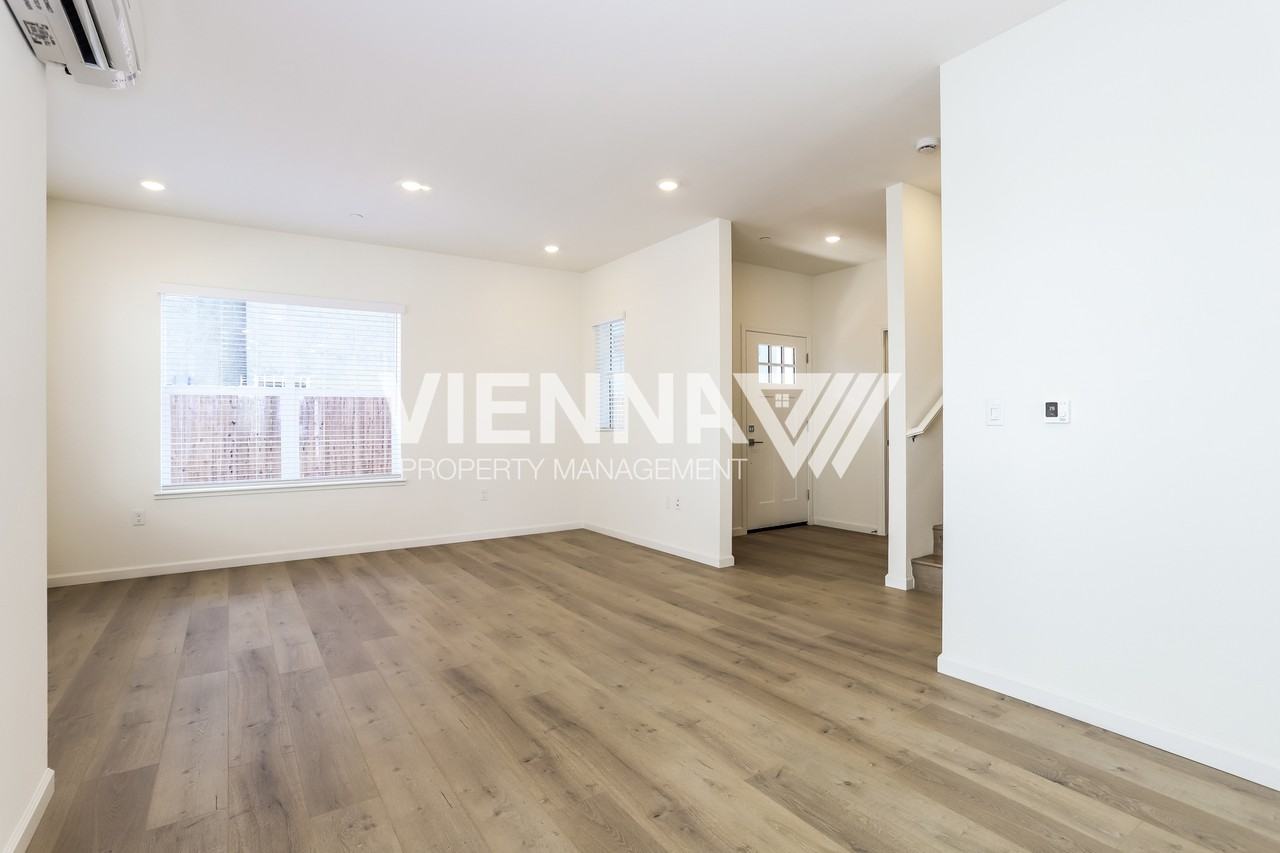8086 Quiet Knolls Dr - Photo 4 of 35