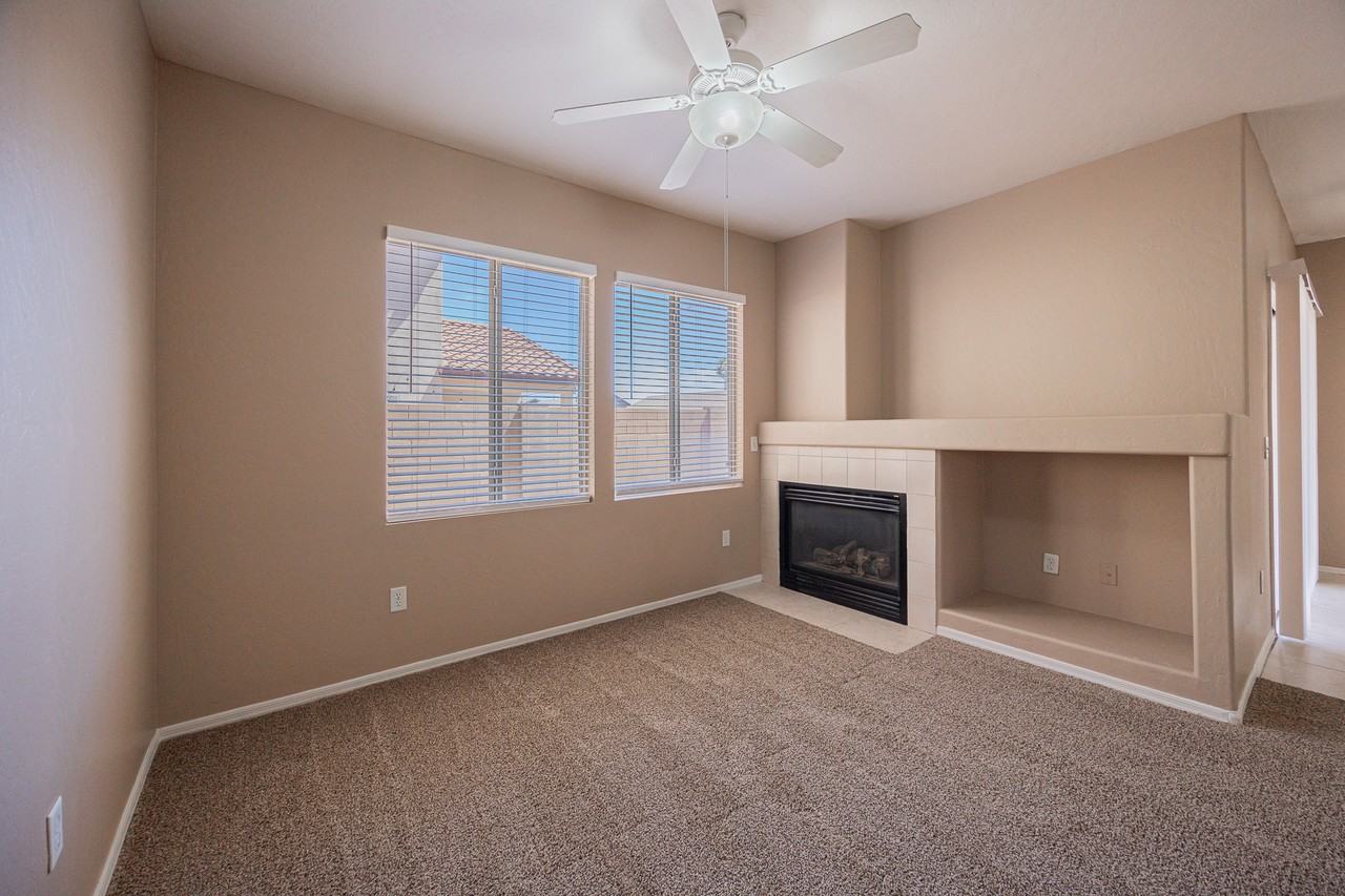 670 E Mariposa Pl - Photo 4 of 25