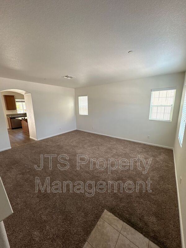 451 Ashwick Loop - Photo 3 of 21