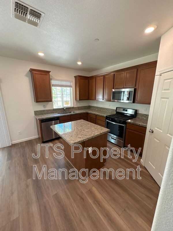451 Ashwick Loop - Photo 5 of 21