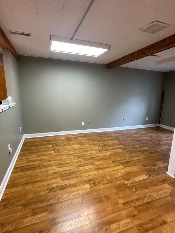 304 W Church St - Photo 6 of 21
