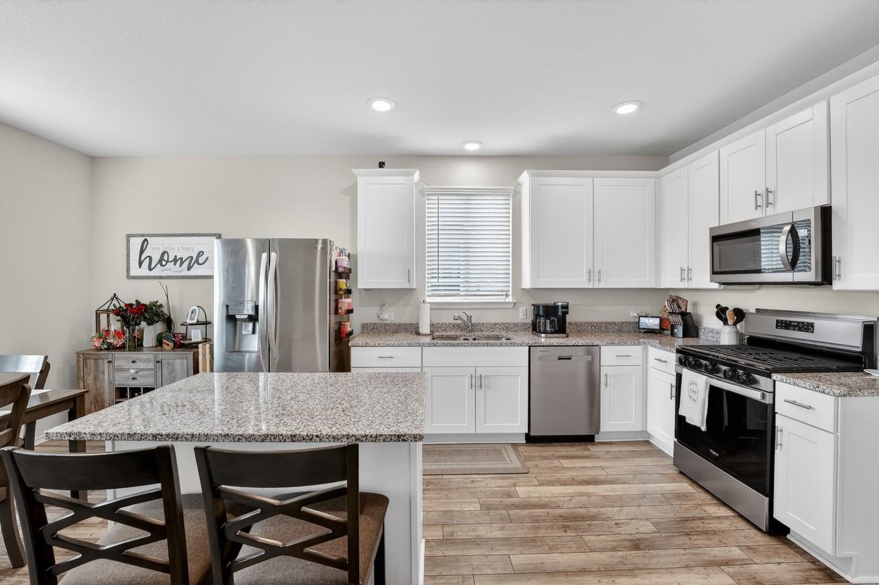 712 Black Alder St - Photo 6 of 18