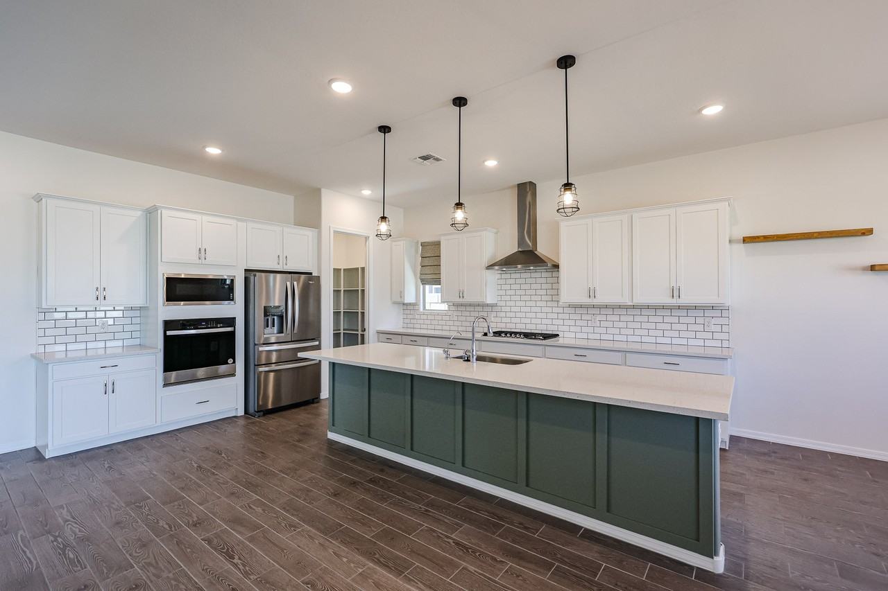 44716 N 44th Ave - Photo 7 of 50