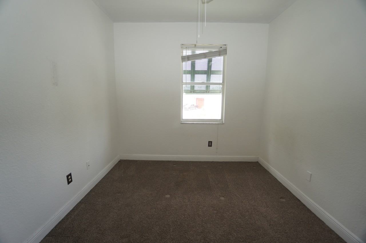 101 Key Haven Ct #1 - Photo 7 of 18