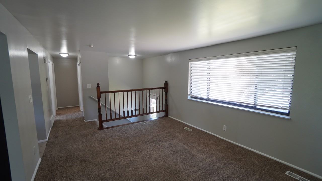 2448 Nw - Photo 6 of 29