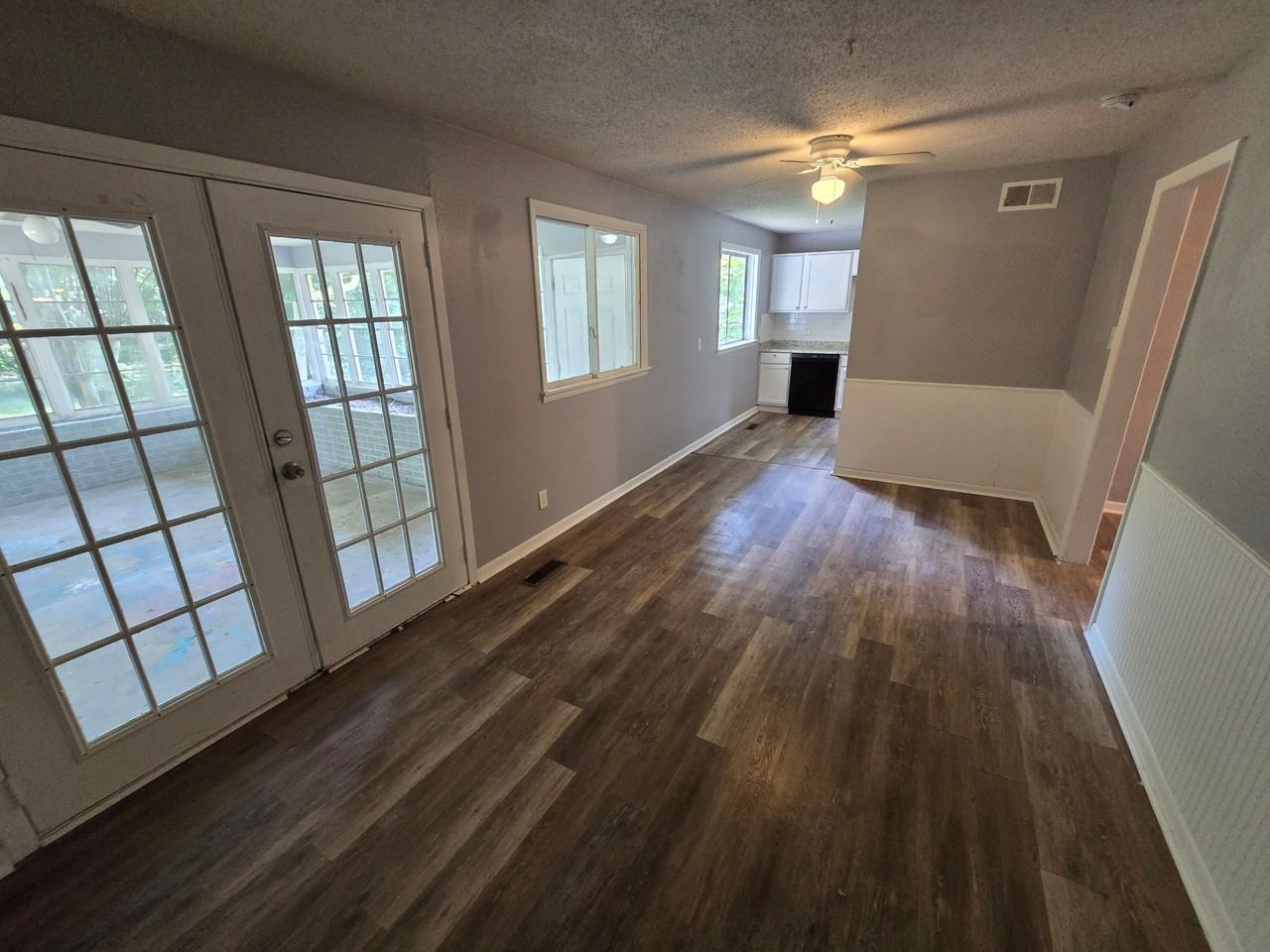 3914 Susan Cir - Photo 7 of 19