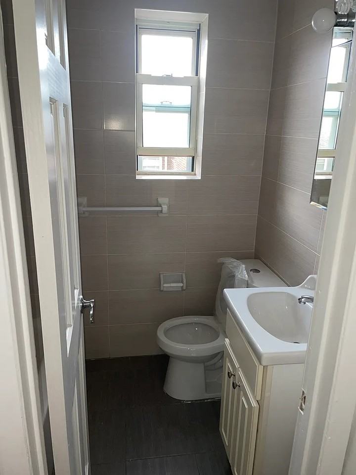 6555 224th St #C - Photo 2 of 9
