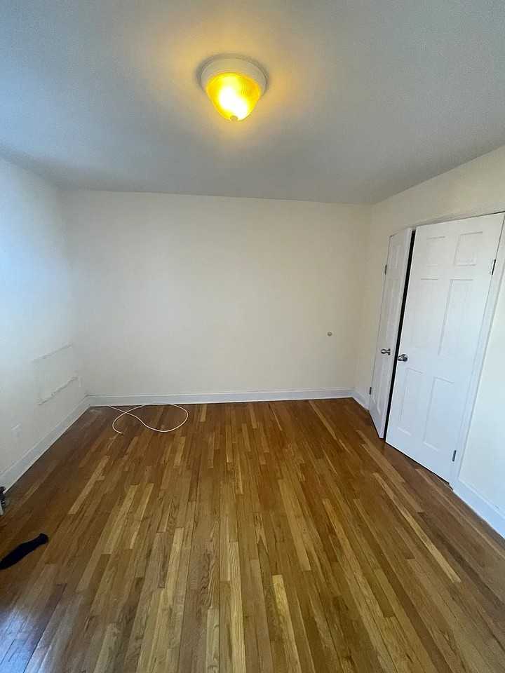 6555 224th St #C - Photo 4 of 9