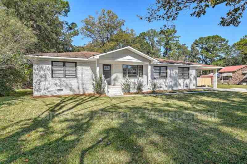 702 N Palmetto St - Photo 4 of 29