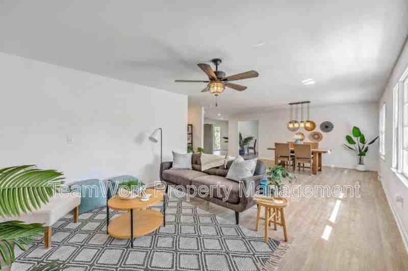 702 N Palmetto St - Photo 6 of 29