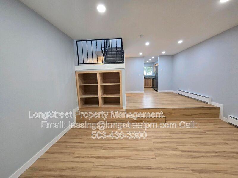 3161 N Shore Dr Se #3 - Photo 4 of 24