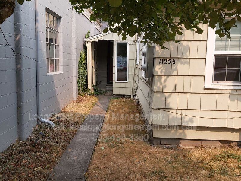 1125 1\2 Sw A Ave - Photo 2 of 16