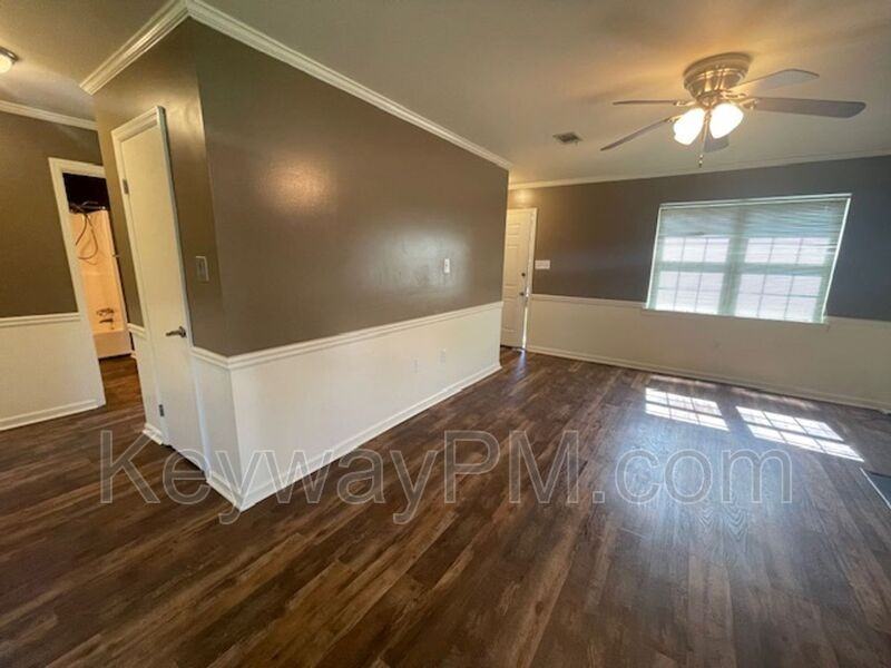 3933 Miramar Drive Ext - Photo 4 of 15