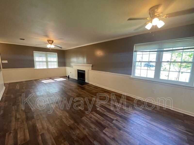 3933 Miramar Drive Ext - Photo 5 of 15