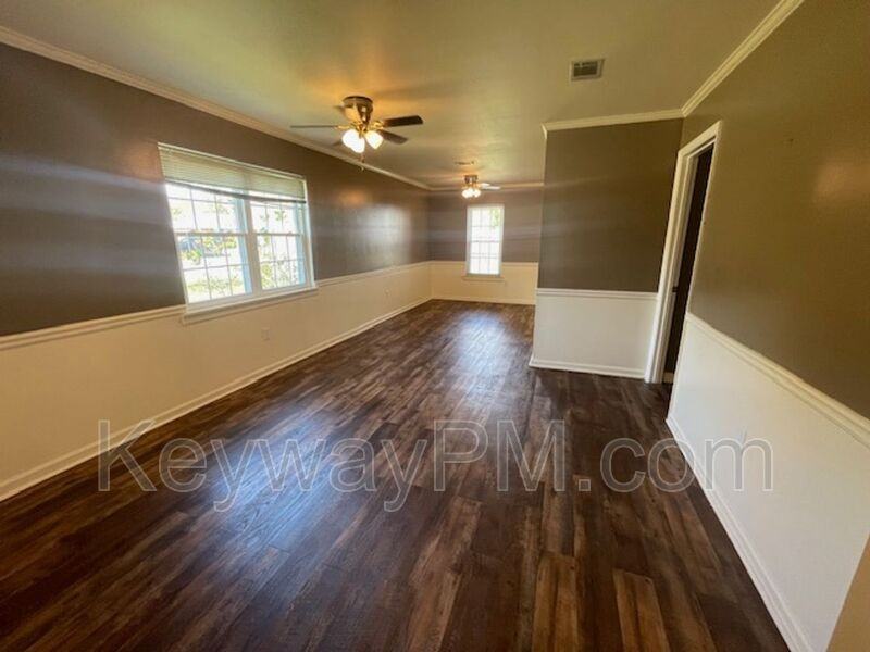 3933 Miramar Drive Ext - Photo 6 of 15